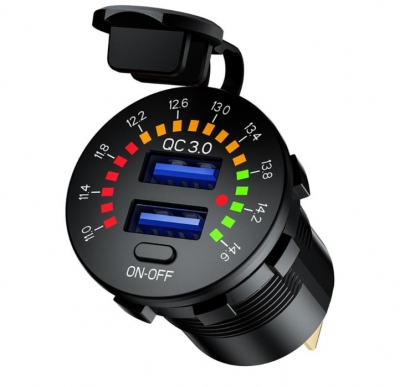 Motocyklowe gniazdo ładowania USB QC 3.0 36W Z WOLTOMIERZEM BTMUS44